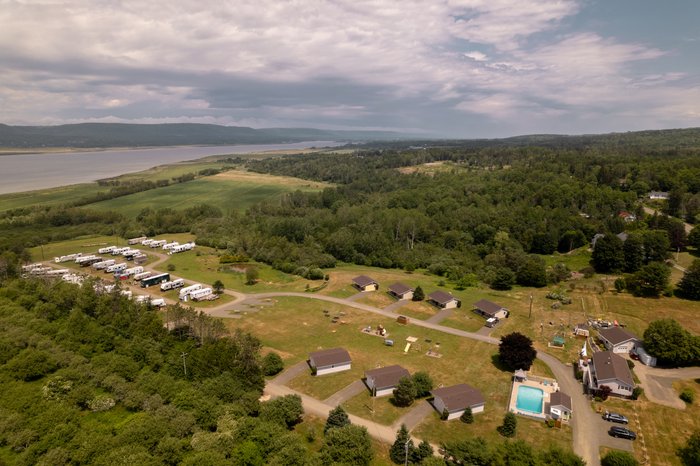 UPPER CLEMENTS COTTAGES & RV PARK - Updated 2024 Prices & Campground ...