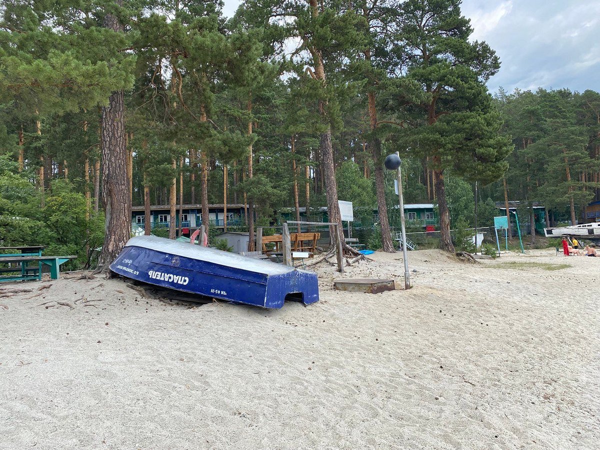 не стоит ни денег, ни времени - отзыв о Golden Beach, Тургояк, Россия -  Tripadvisor