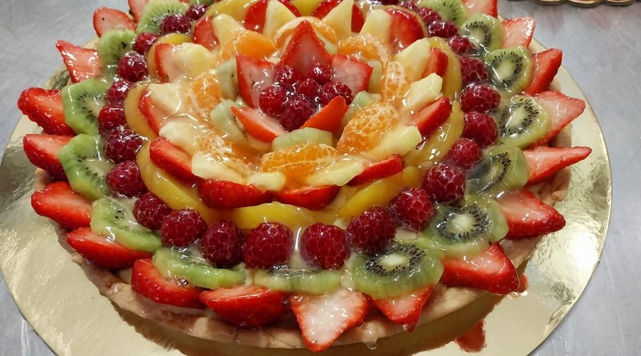 Tutti i nostri dolci sono preparati 'in casa" con ingredienti di assoluta qualità 