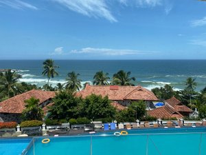 hotel gokulam grand turtle on the beach