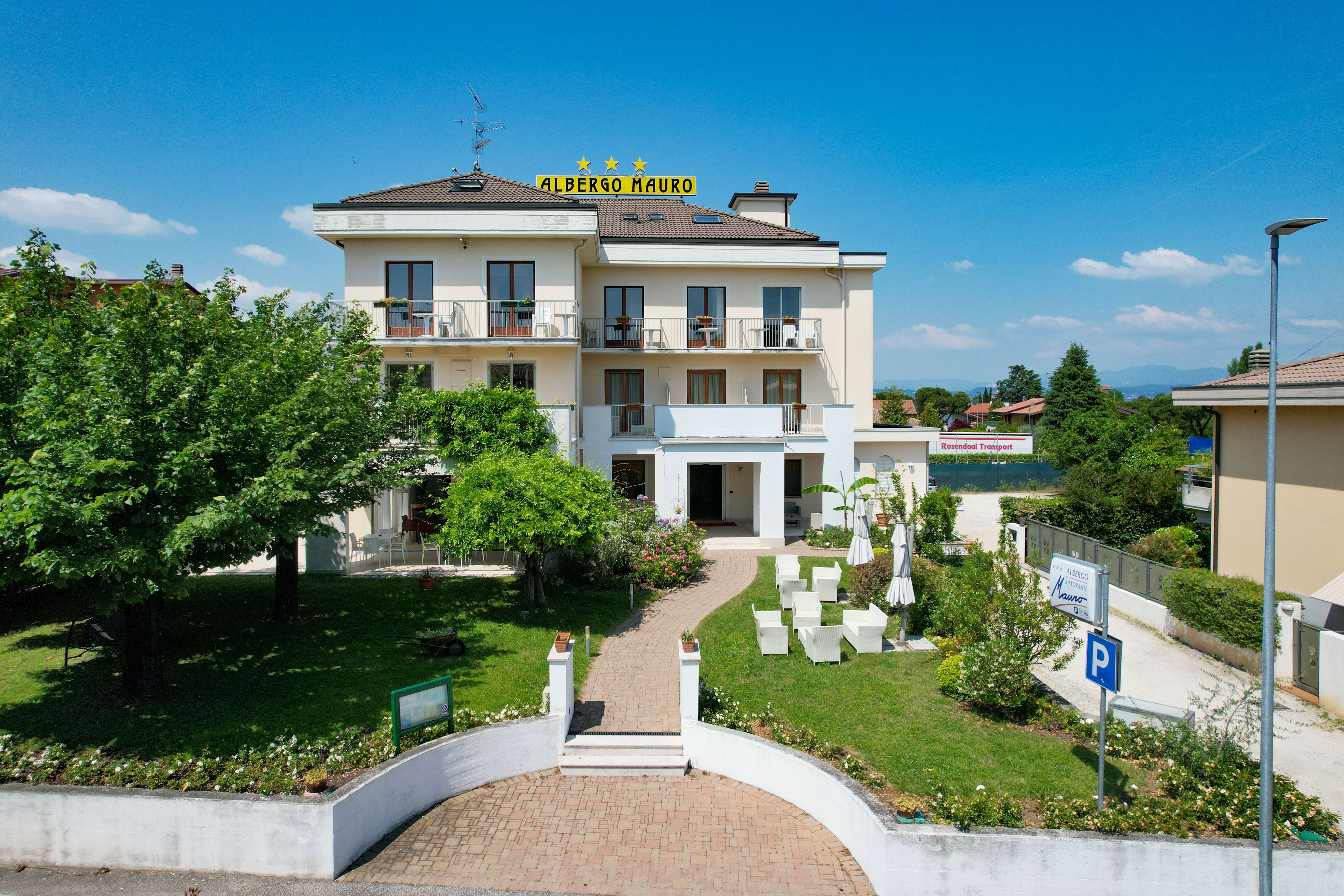 Hotel Mauro image