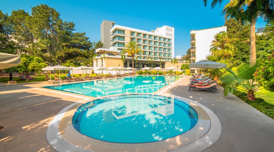 swimming pool area