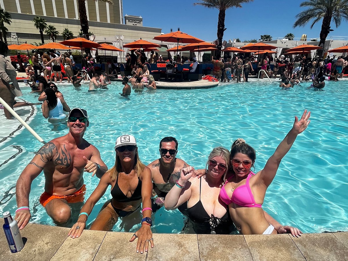 2024 Las Vegas Pool Party Tour provided by Vegas Rockstar VIP