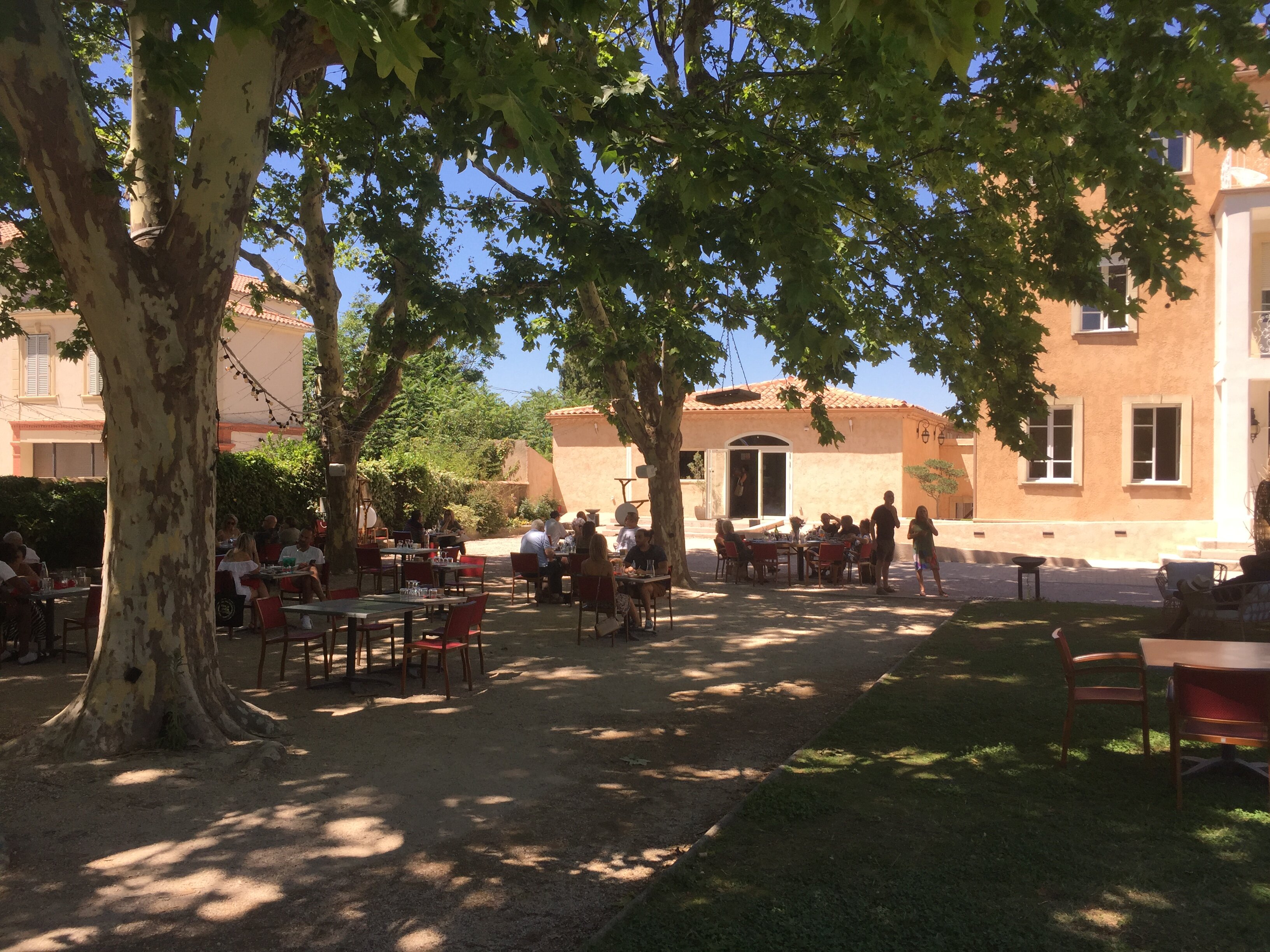 Domaine De La Nerthe B&B (Gignac-la-Nerthe) : Tarifs 2023 Et 32 Avis