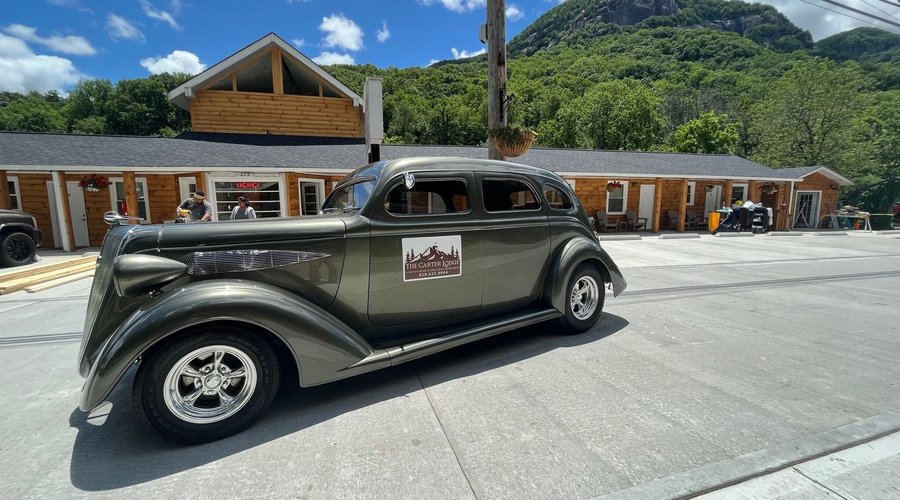 The Carter Lodge - Hotels in Chimney Rock NC