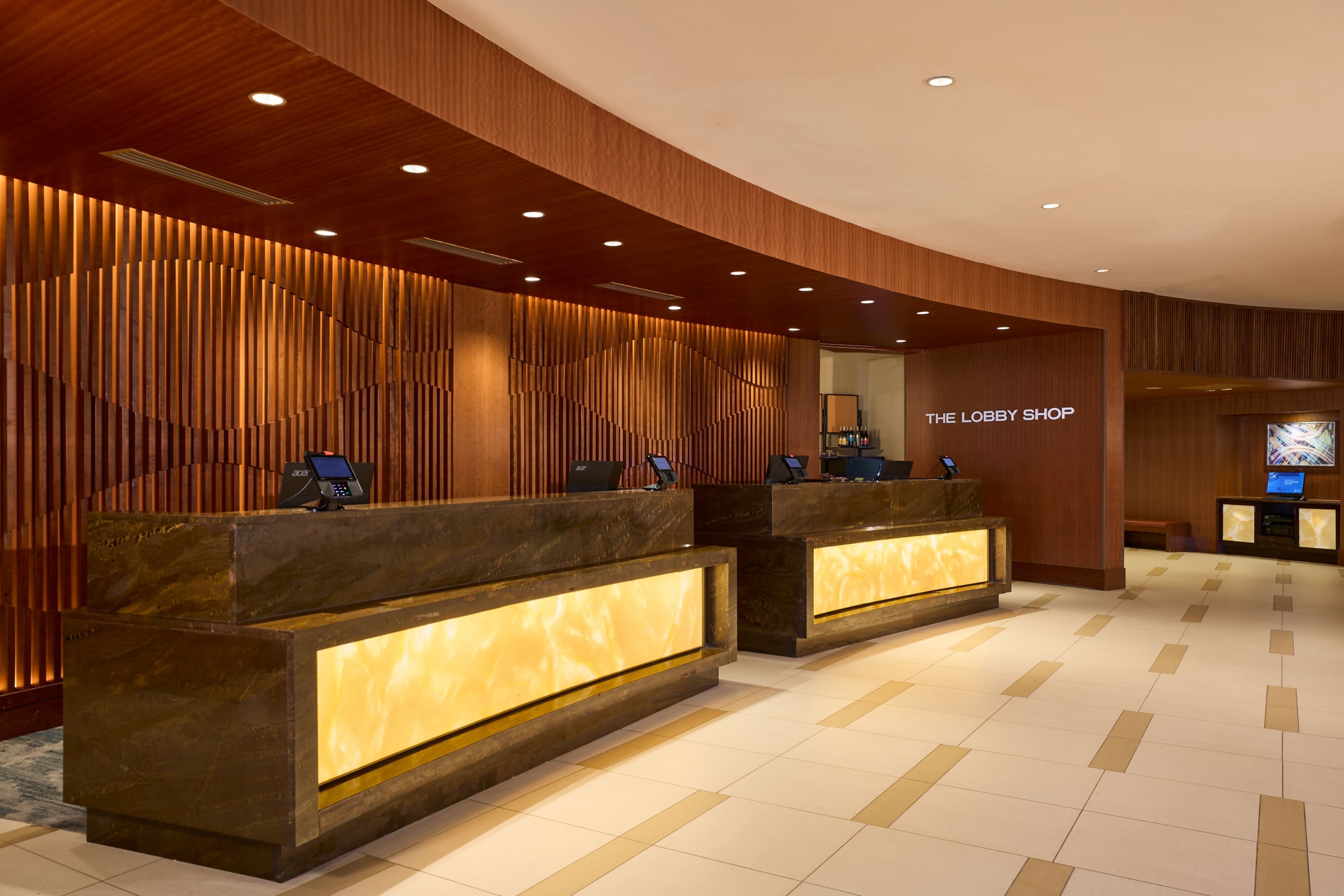 MARRIOTT CHICAGO O HARE Hotel IL Prezzi E Recensioni 2024   Front Desk 