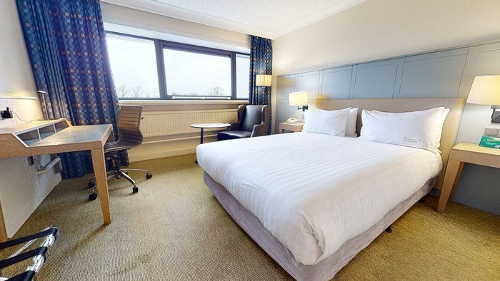 City Centre Hotels: Holiday Inn Cardiff City Centre