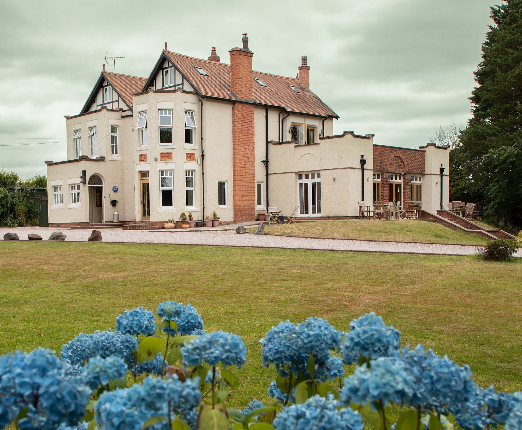 Mere Brook House image