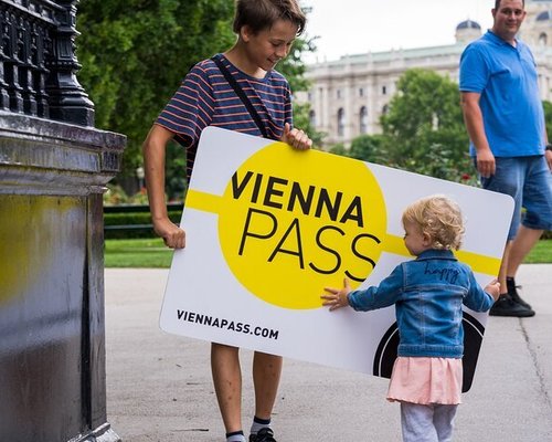 How to cross the road more safely in Vienna