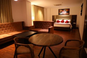 Phòng & Phòng Suite