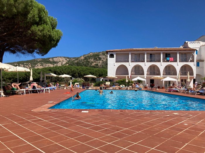 club hotel cormorano baja sardinia olbia tempio italien