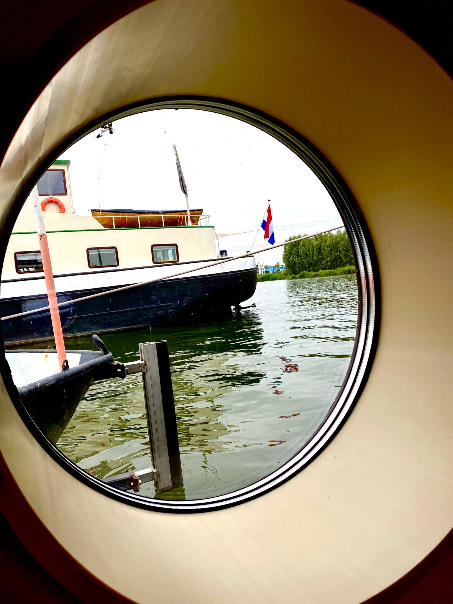 B&B HOUSEBOAT AMSTERDAM - Prices & Hotel Reviews (The Netherlands)