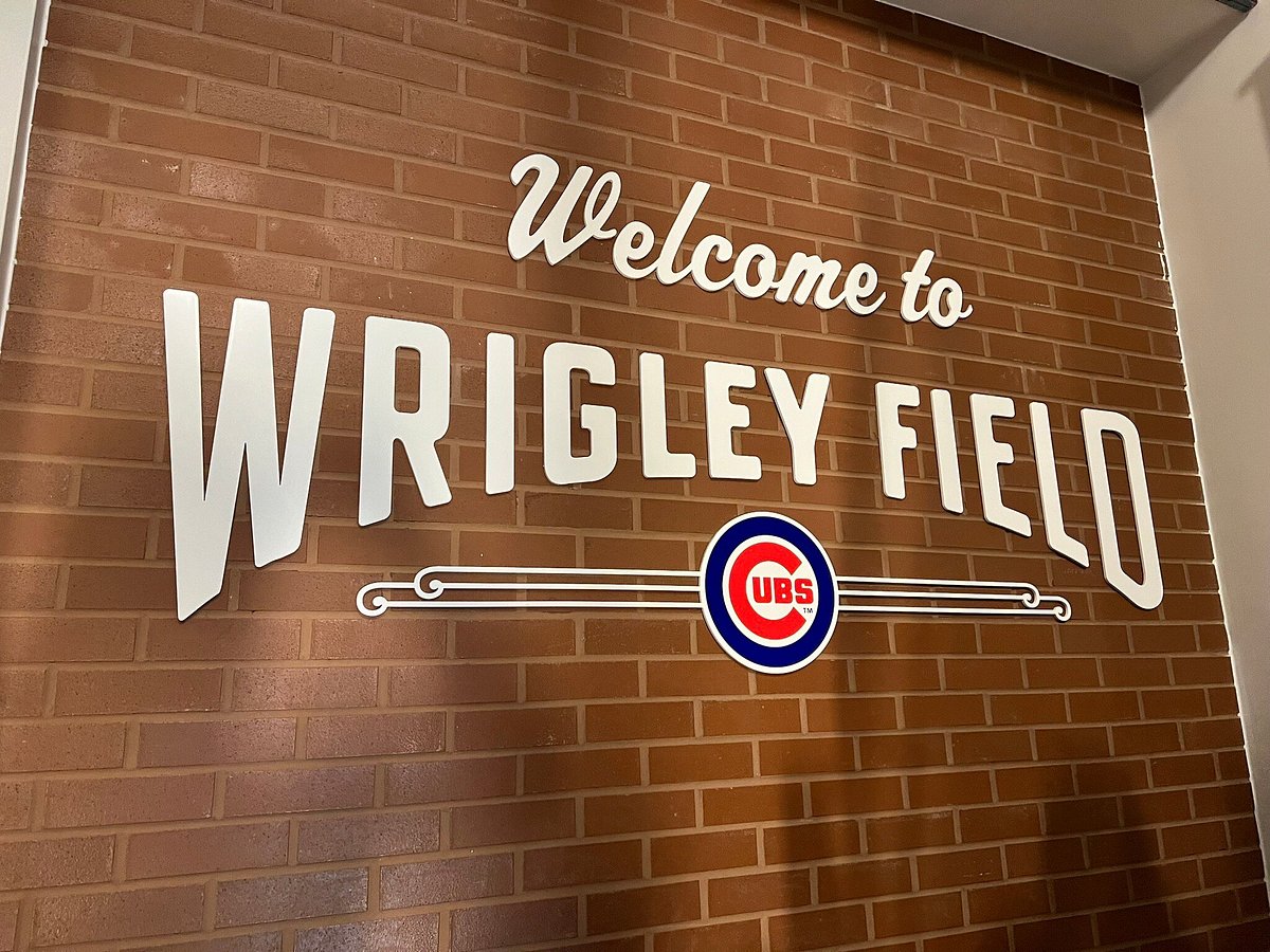 Wrigley Field in Chicago - Take a Tour of a Historic Major League Baseball  Stadium – Go Guides