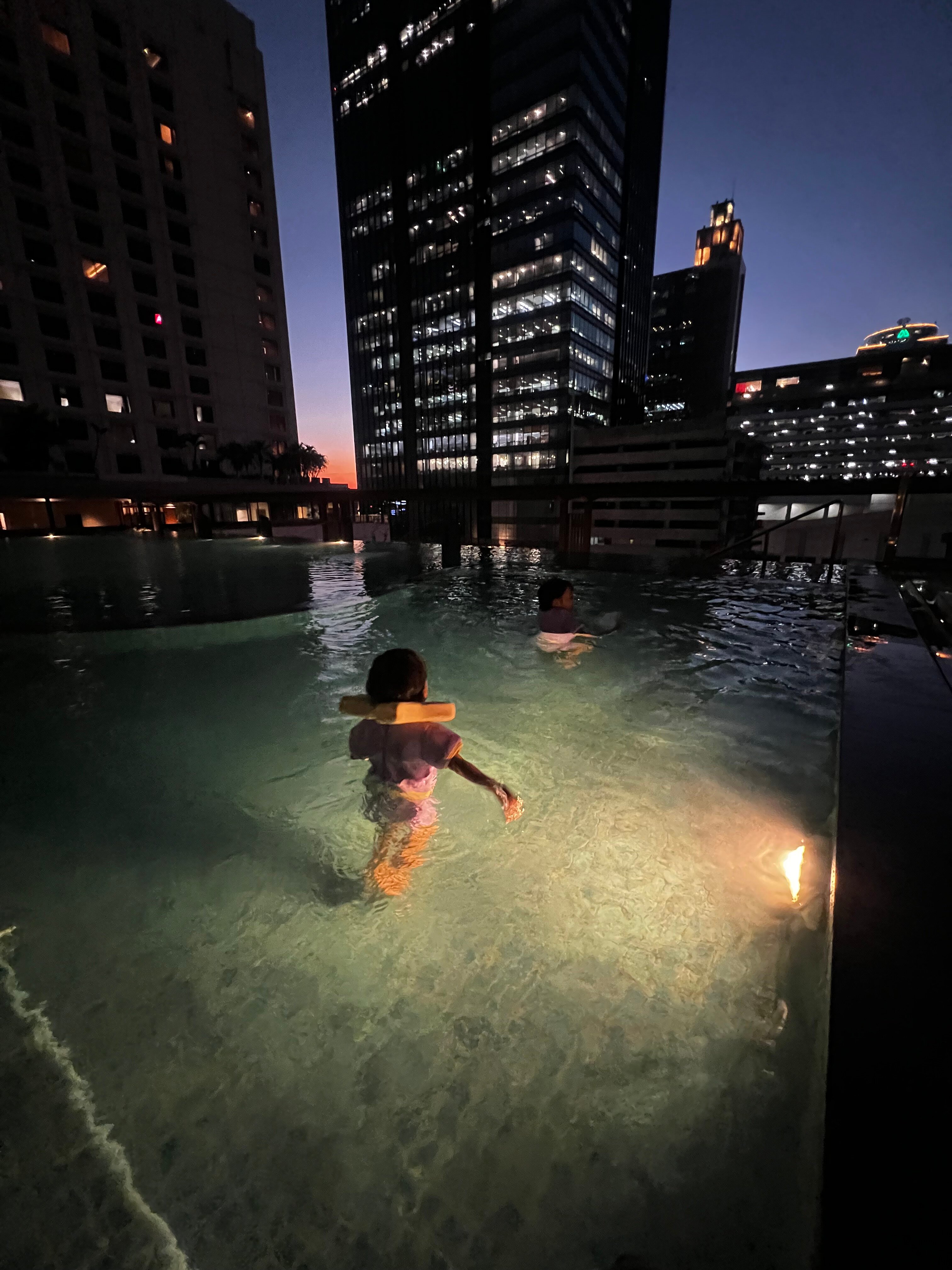 ARTOTEL SUITES MANGKULUHUR - JAKARTA $42 ($̶4̶8̶) - Updated 2023 Prices ...