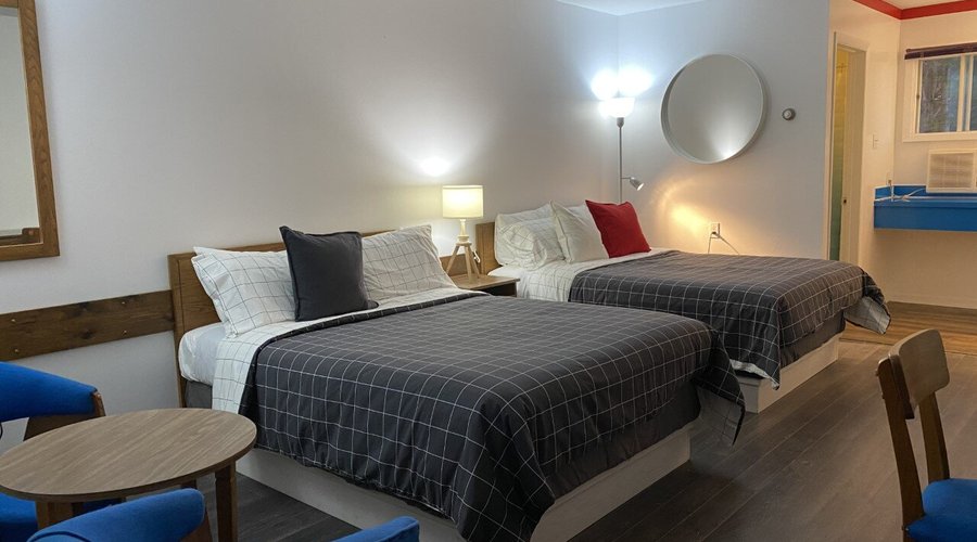 Fresh bright and spacious, newly renovated rooms for your enjoyment.