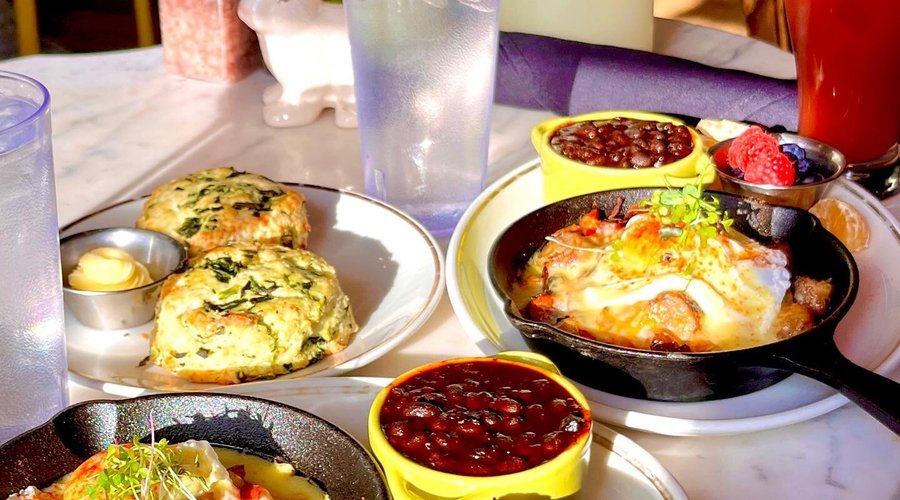 Eggs Benedict! 