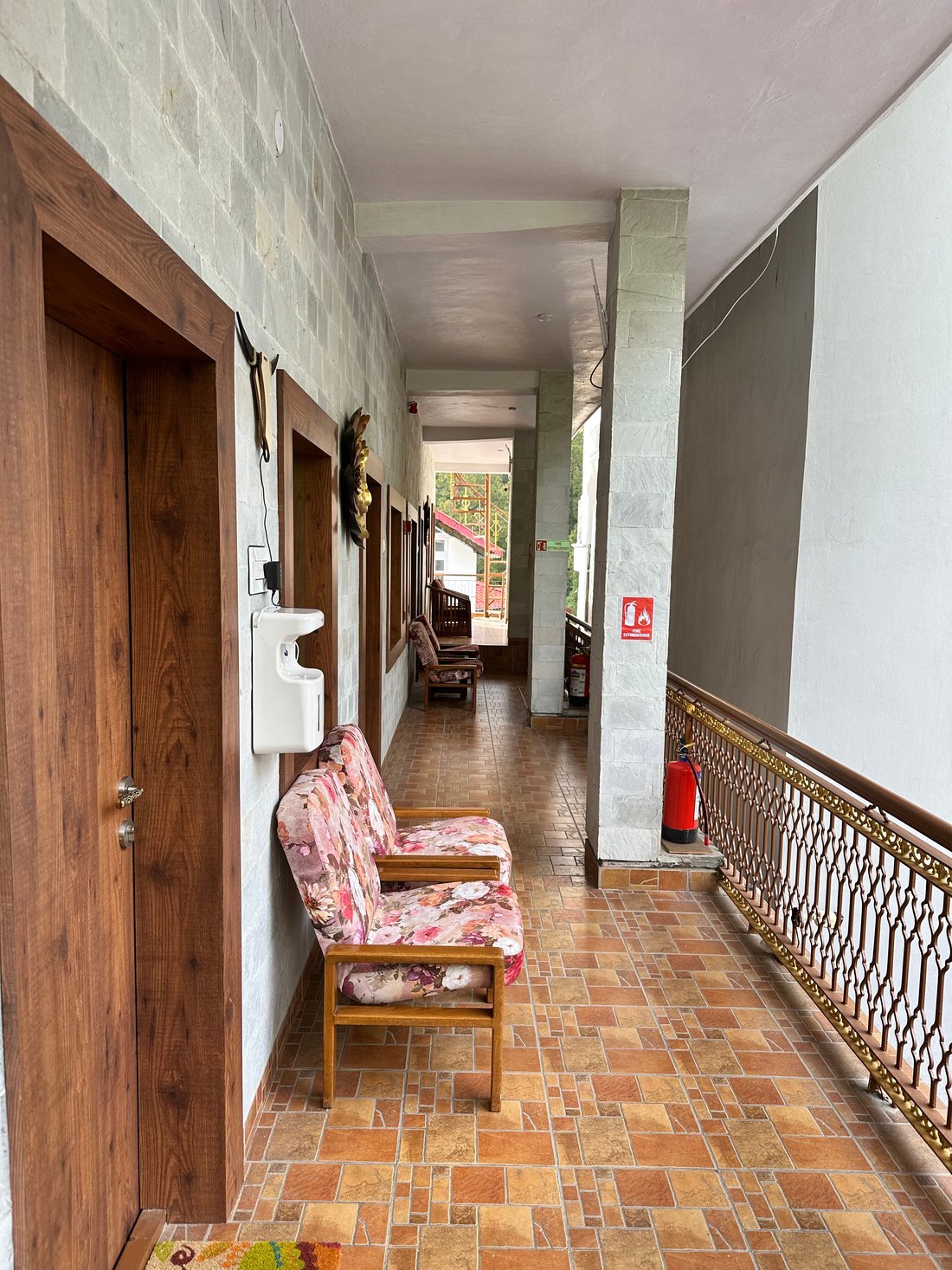Serenya Homestay (Banikhet) - 호텔 리뷰 & 가격 비교