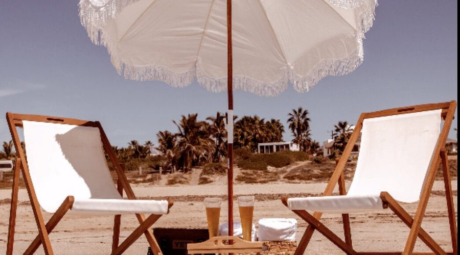 Indulge in a delectable afternoon lunch on the beach. Picture yourself lounging on a comfortable beach chair, toes in the sand, and the sea breeze in your hair. You'll savor the most delicious cuisine, crafted with fresh ingredients and served with a breathtaking view of the ocean.