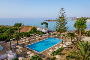 Piscina e praia