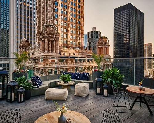 THE 10 BEST Chicago Clubs & Bars (Updated 2023) - Tripadvisor