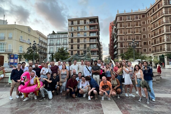 2024 Pub Crawl Tour in the Old town of Valencia