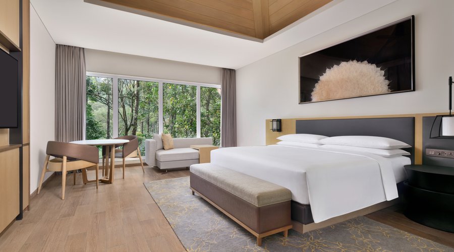 Family Estate Bedroom Room