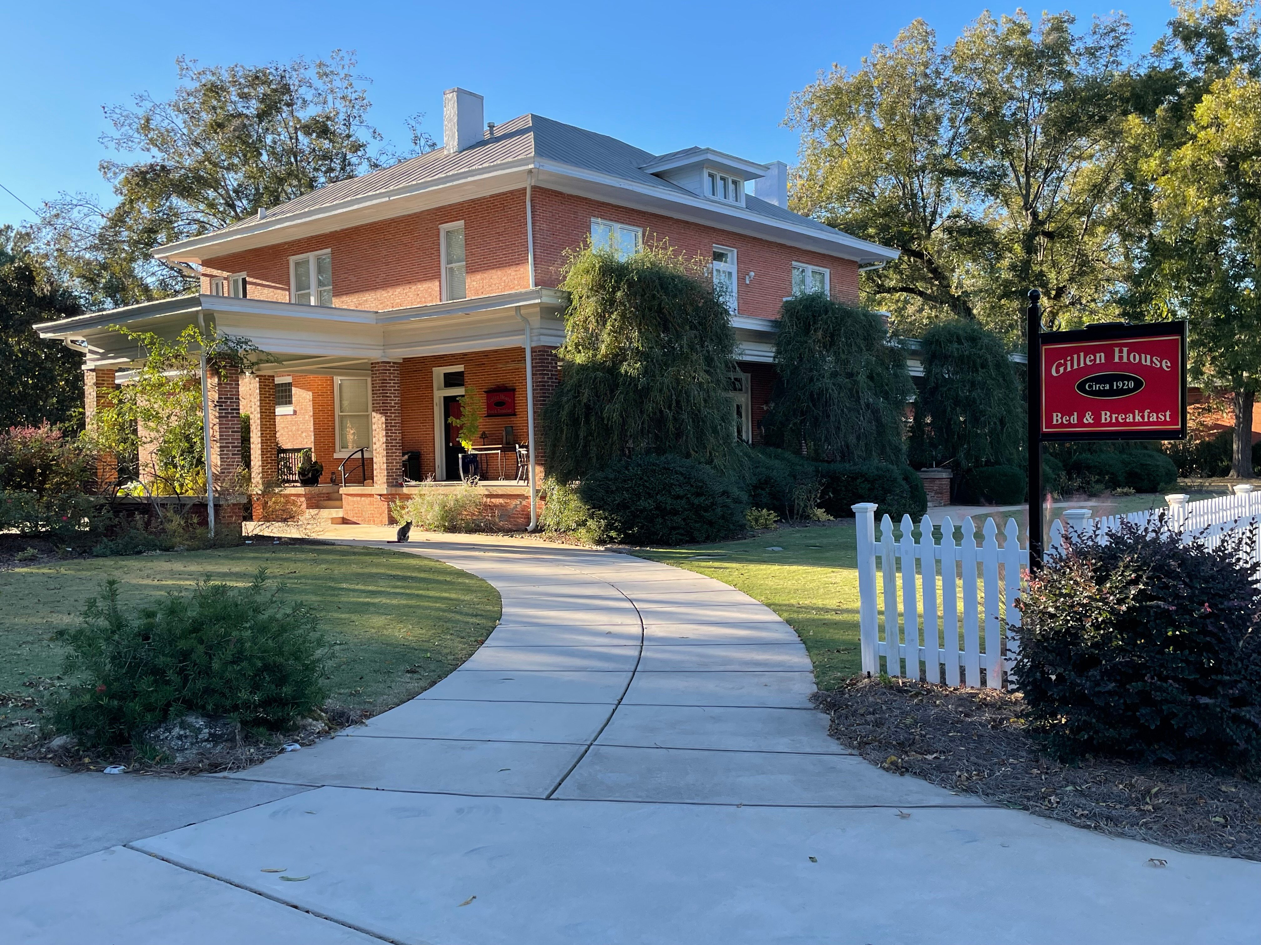 THE GILLEN HOUSE BED AND BREAKFAST - Updated 2025 Prices