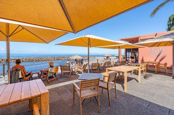 Super vue juste à côté du café - Picture of Cafe Fortaleza, Madeira -  Tripadvisor