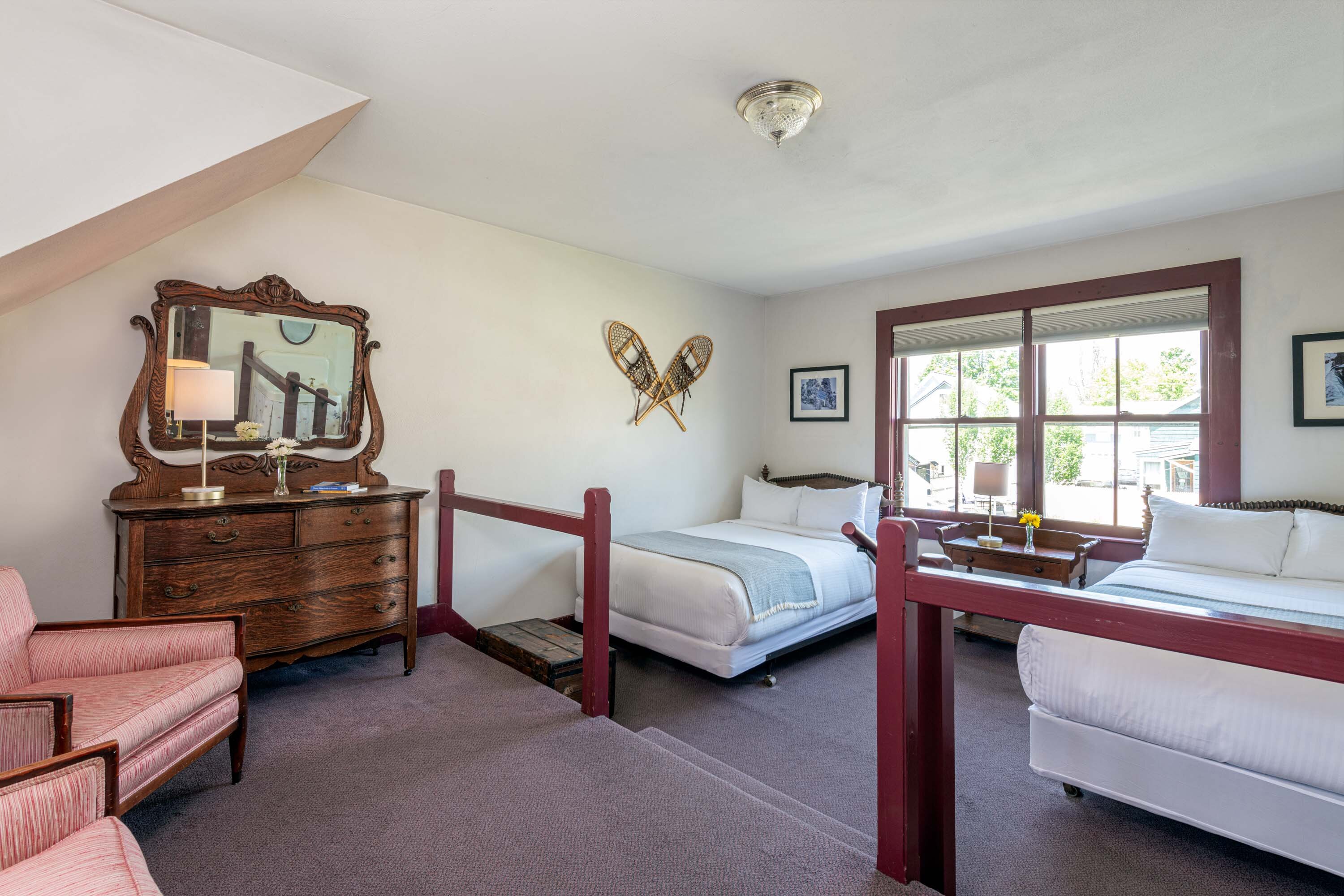 Old Stagecoach Inn Rooms: Pictures & Reviews - Tripadvisor