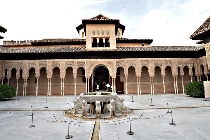 Tripadvisor  Alhambra: Kleingruppentour mit lokalem Guide