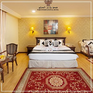 Indulge in the lap of luxury with our spacious and beautifully appointed suites. 