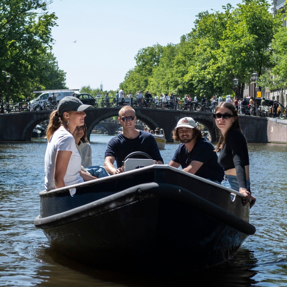 Canal Motorboats, Амстердам: лучшие советы перед посещением - Tripadvisor