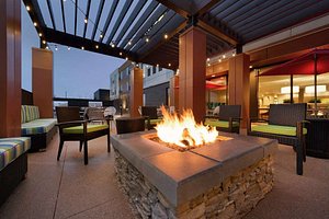 Home2 Suites by Hilton Milwaukee Airport in Milwaukee