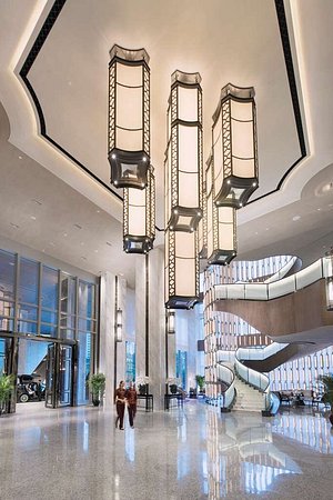 Hong Kong Airport welcomes three new luxury duplex boutiques