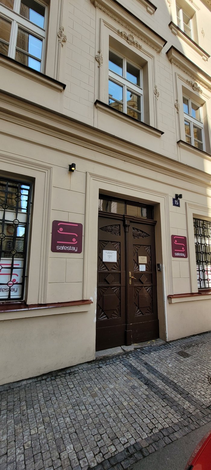 SAFESTAY PRAGUE CHARLES BRIDGE HOSTEL (Прага) - отзывы, фото и сравнение  цен - Tripadvisor