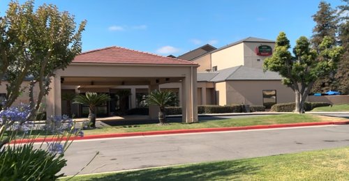 COURTYARD BY MARRIOTT BAKERSFIELD - Updated 2023 Prices & Hotel Reviews ...