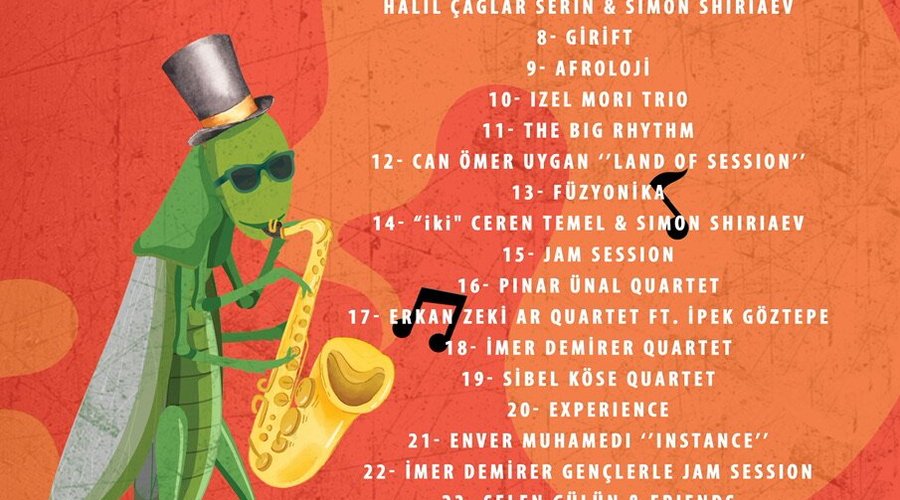 Evet, Ağustos ayında da çalıyoruz ve bundan bir ağustos böceği gibi keyif alıyoruz.
🎺🕶️🎩🪲
Yes, we play in August and we enjoy it like a cicada.

📍Mekan(place): Bova Sahne, Mis Sokak, İstanbul⁣