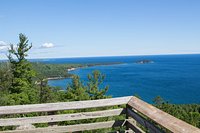 se permiten perros en sugarloaf marquette mi