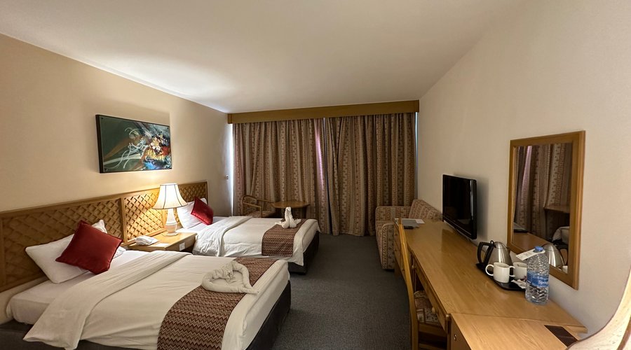Twin room 