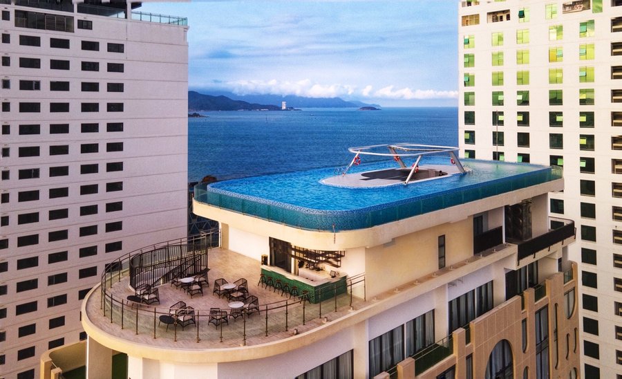 Grand Tourane Nha Trang - Infinity Pool