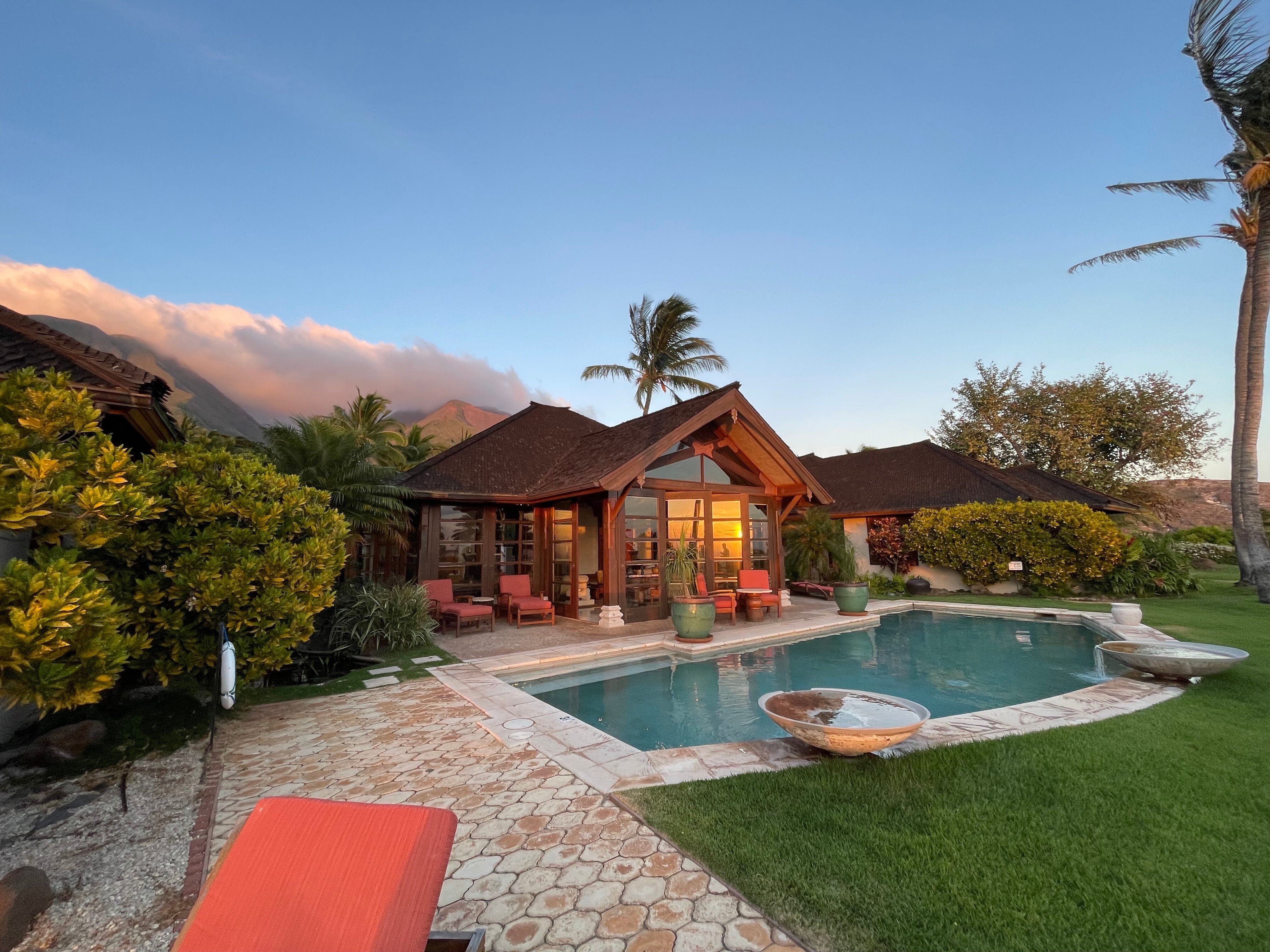 HO'OILO HOUSE - Updated 2024 Prices & B&B Reviews (Maui/Lahaina)