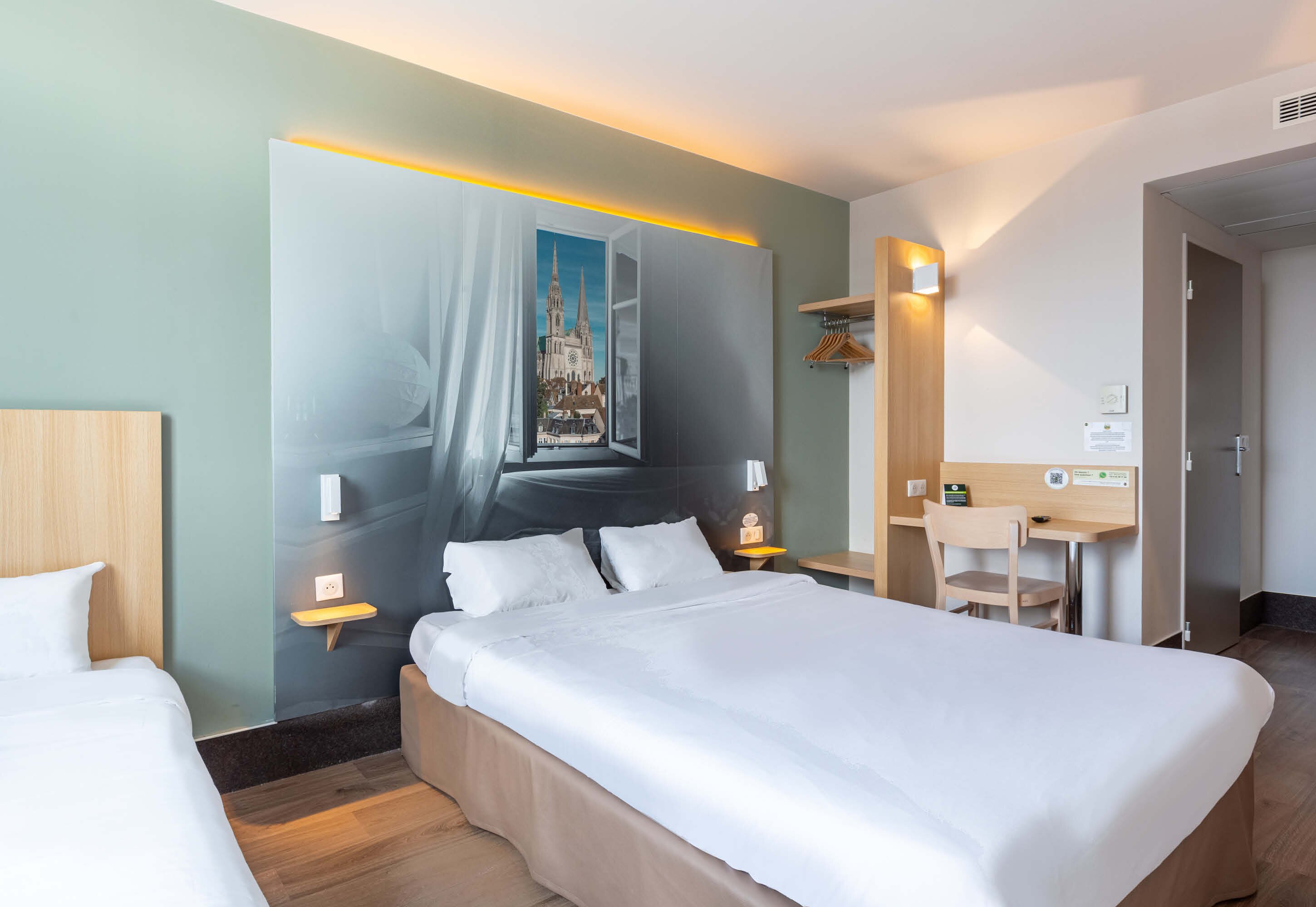 B&B HOTEL CHARTRES OCEANE Desde S/ 251 (Francia) - Opiniones Y ...