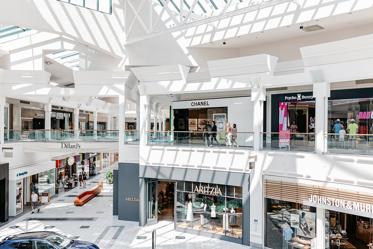 31 Amenities You Had No Idea Were Offered at The Mall at Green Hills