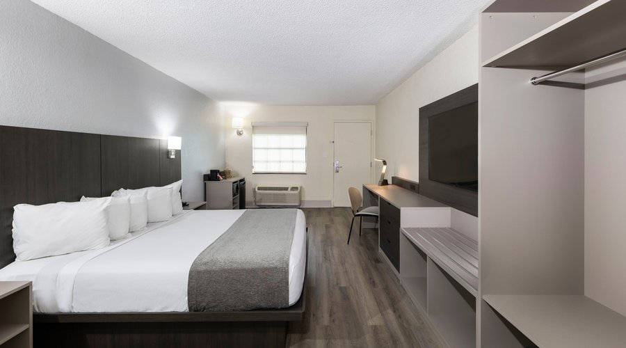 King GuestRooms