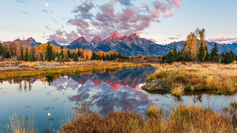 Schwab acher's Landing at sunset in the fall, at Grand Teton National Park in Jackson, Wyoming 
