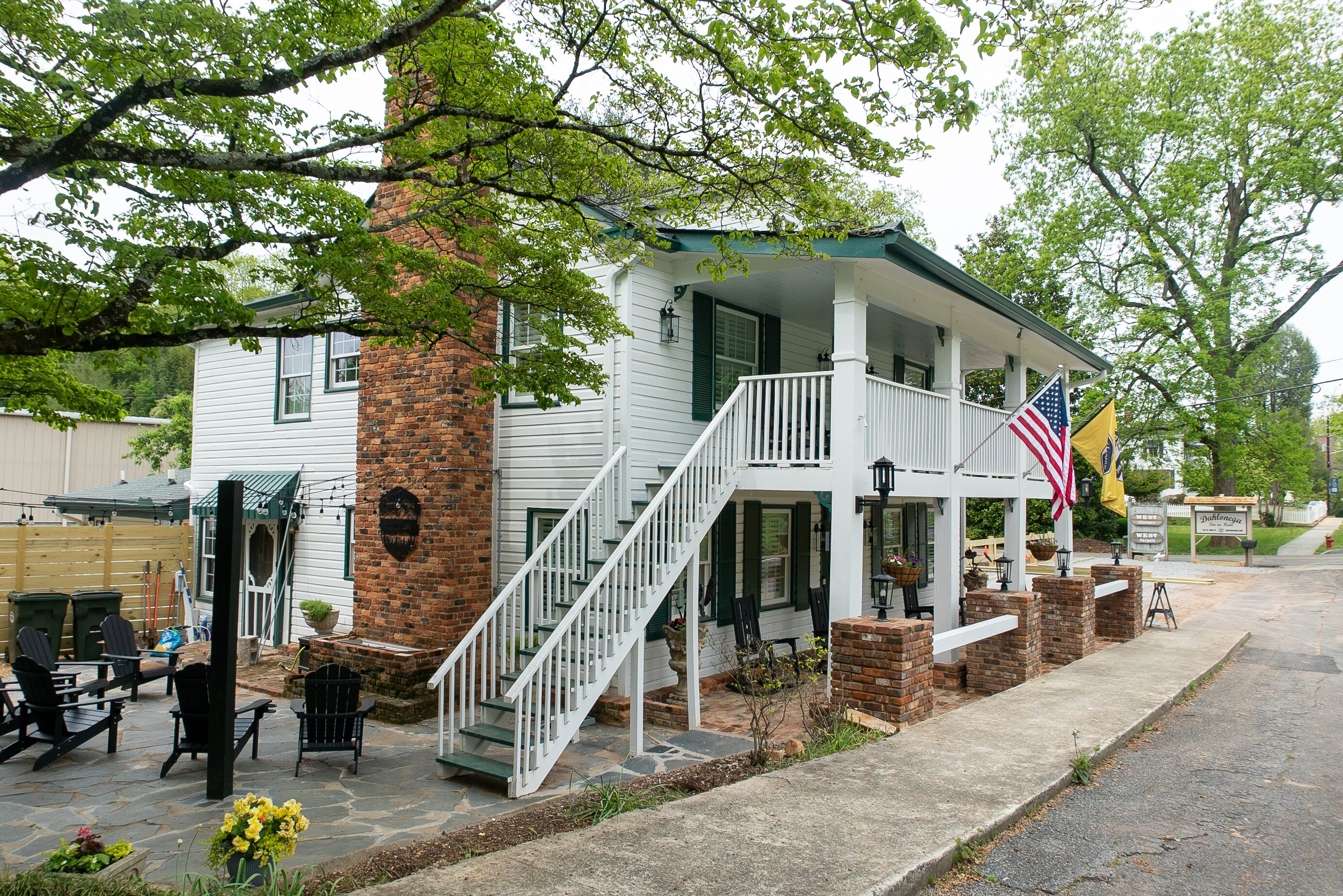 DAHLONEGA INN ON MAIN - Updated 2024 B&B Reviews (GA)