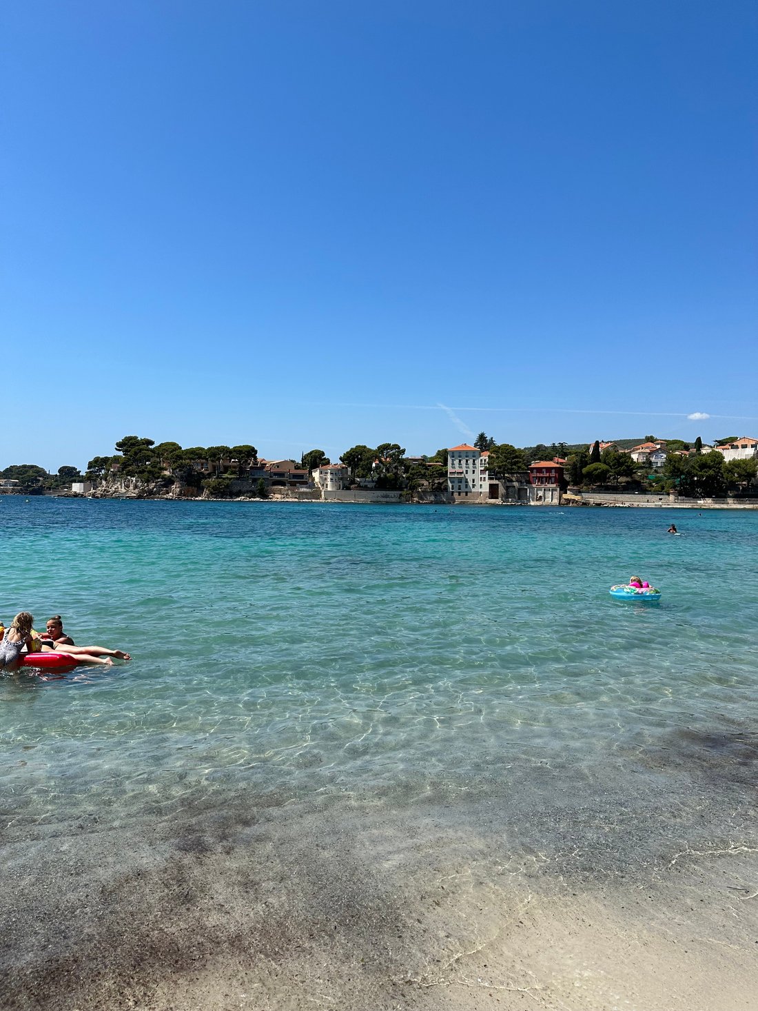 restaurant le petit navire bandol