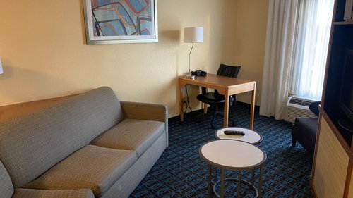 Fairfield Inn & Suites Merrillville - Updated 2024 Prices & Hotel 