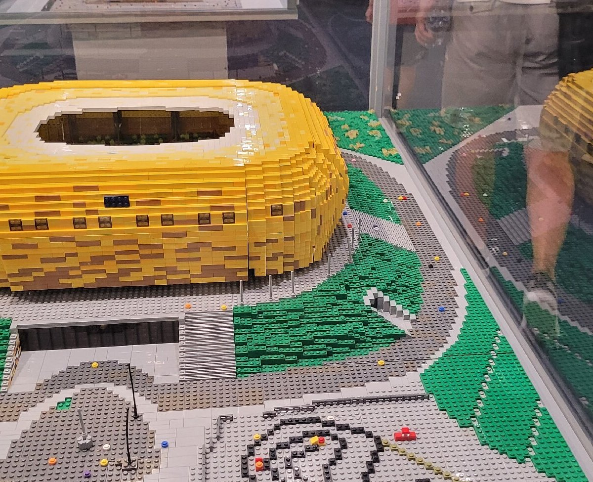 Città del Vaticano in 67mila mattoncini Lego