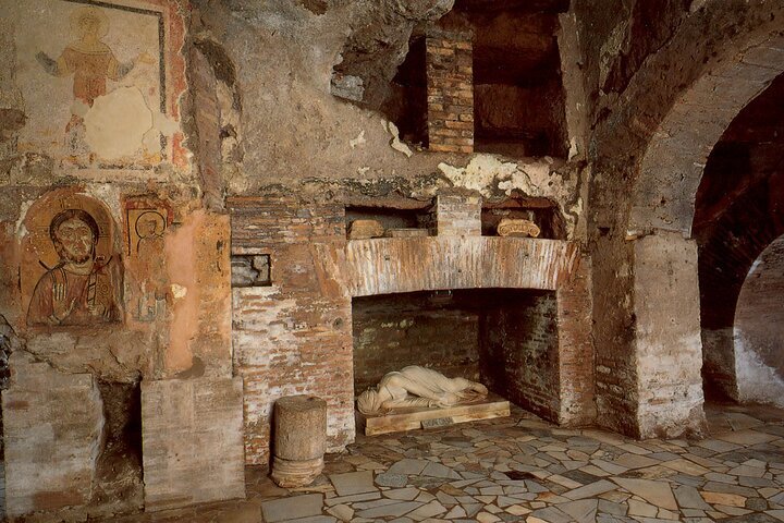 2024 Catacombs In Rome Tour With Private Transfer   Caption 